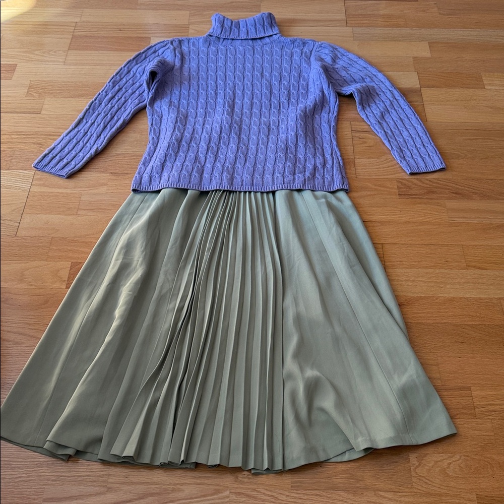 Talbots Vintage Silk and Casmere💜